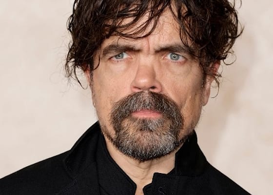 Paramount+ Originalserie DEXTER®: RESURRECTION erweitert Besetzung um Emmy®- und Golden-Globe®-Gewinner Peter Dinklage